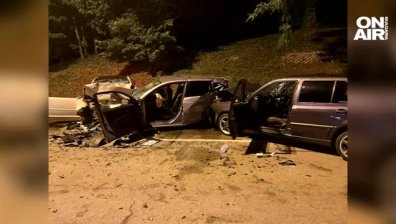 Млад мъж загина, а други деветима бяха ранени в тежка катастрофа край Панчарево