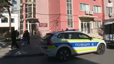 Полицейска акция блокира УМБАЛ "Св. Георги" в Пловдив, разпитват лекари