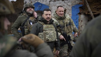 Зеленски в Харковска област: Украйна е подготвена, ако врагът нападне