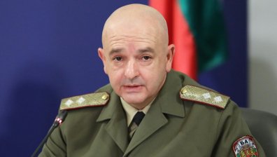 Ген. Мутафчийски: Носим лоши вести, извиняваме се, напът сме да ни убият