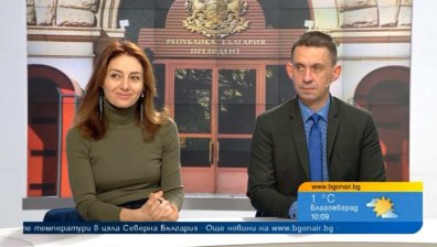 PR експерти: Радев не подава ръка на други партии, ще работи против системата
