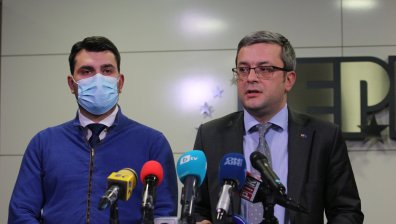 ГЕРБ: Няма да одобрим нито една от предложените от Радев промени