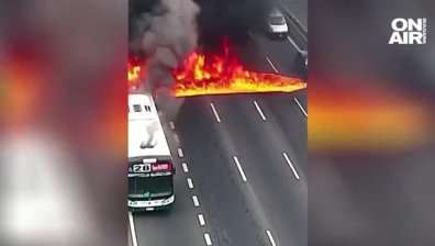 Пътници се спасиха по чудо от горящ автобус в Буенос Айрес (+ВИДЕО)