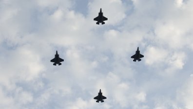 НАТО потвърди: Испания и Нидерландия пращат изтребители в България