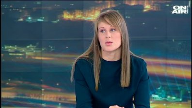 Детска учителка в ролята на ММА гладиатор