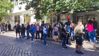 Шофьорът, помел трите момичета в Стара Загора, има книжка от 4 месеца