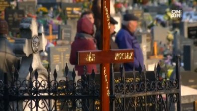 Стотици присъстваха на погребението на убития словашки журналист