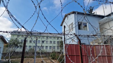 18-годишният бияч от Русе ще лежи в затвора една година