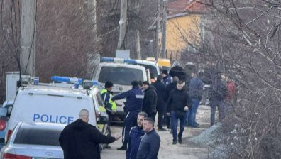 Нови подробности за жената, убила двете си деца във Вакарел