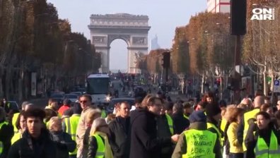 Френските власти призовават "жълтите жилетки" да успокоят протестите