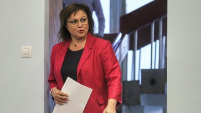 Нинова скочи на Борисов: За вас са важни оръжията, за нас - храната и доходите на хората