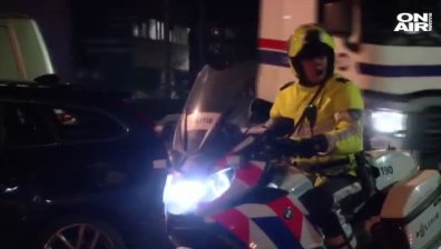 Откриха мигранти в хладилен контейнер на товарен ферибот