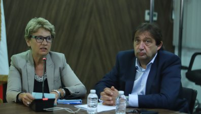 ГЕРБ: МРРБ се ръководи от министърка, която явно хал хабер си няма от управление