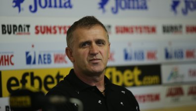 Акрапович: Надявам се "Тотнъм" малко да ни подцени