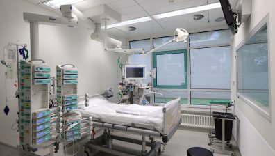 Заразена с Ковид-19 жена роди здраво бебе в хасковската болница