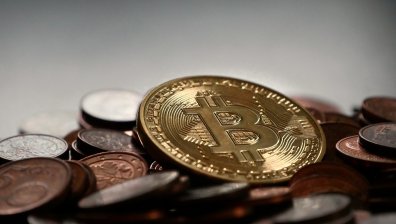 Биткойнът удари нов историчеки връх