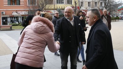 Красен Кралев проведе работна среща с представители на спортните клубове в Сливен