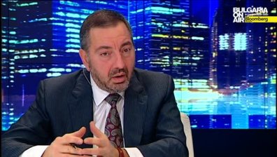 Увеличението на минималната заплата изпреварва икономиката