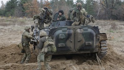 Русия атакува Киев за първи път от два месеца, Украйна свали ракета "Искандер"