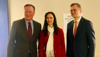 Габриел на среща с Кулеба и Дейвид Камерън: България ще продължи да подкрепя Украйна