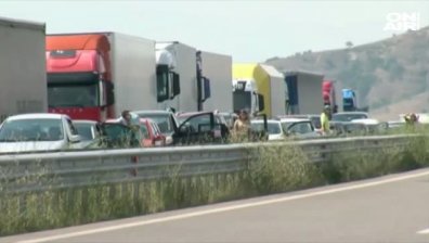 Ремонти бавят шофьорите, пунктът "Кулата" работи на пълни обороти