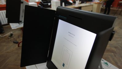 МЕУ: Машините за вота са проверени, експерти оформят доклада за ЦИК