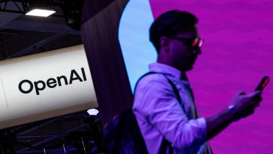 Скандал в OpenAI: Уволниха трима експерти по безопасността на AI