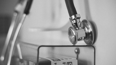 20 починали за 3 дни: Румъния със спешна проверка в болница