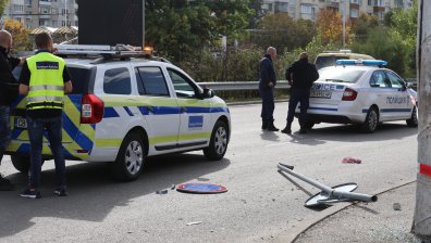 Остава в ареста шофьорът, помел жена на светофар в София