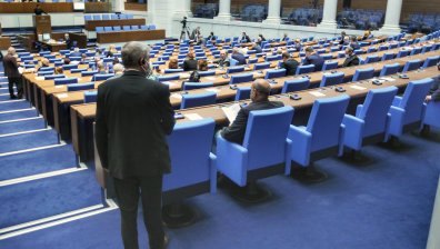 Венецианската комисия: 120 депутати изглежда произволен брой