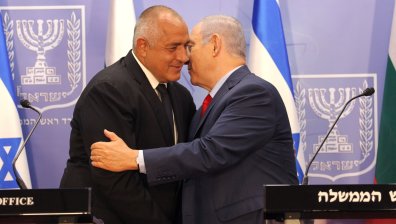 Сътрудничим си с Израел с помощта на дронове и общи бойни учения