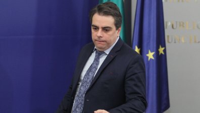 Асен Василев: Който може да работи, не трябва да разчита на социални помощи