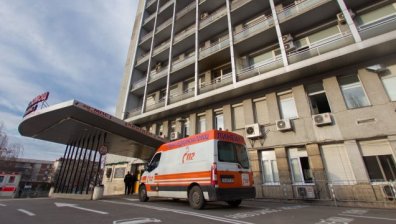 Сербезова уволни директора на "Пирогов" заради нарушения в управлението