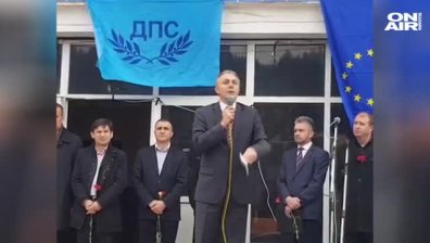 Възродителният процес да влезе в учебниците, иска Мустафа Карадайъ