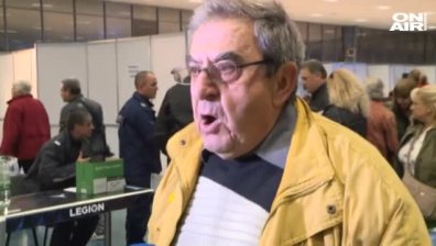 В Пловдив чакали с часове патрулки за предаването на бюлетините