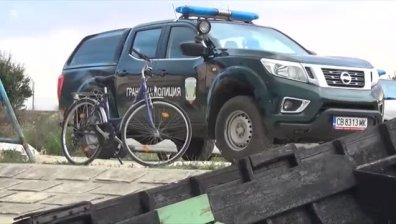 Трето денонощие издирват изчезналото в Дунав момче