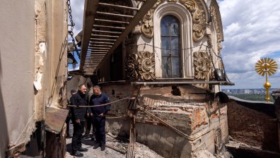 Русия удари Киев с балистични ракети, Украйна отвръща с дронови атаки
