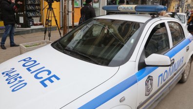 Екшън на пътя: Издирват мними полицаи, откраднали над 120 хил. лева