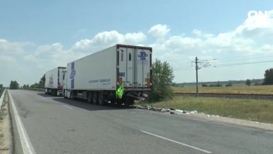 Тежка катастрофа край "Дунав мост 2", жена е в критично състояние, две деца са ранени (ОБНОВЕНА)