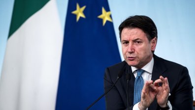 Италия пред опасност от рецесия: 107 жертви и хиляди заразени