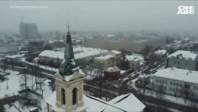 "Само не казвай на никого" - документалният филм за свещеници-педофили взриви Полша