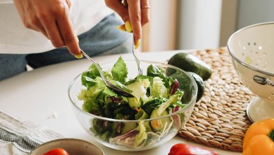 Бърза и лесна салата за новогодишната трапеза