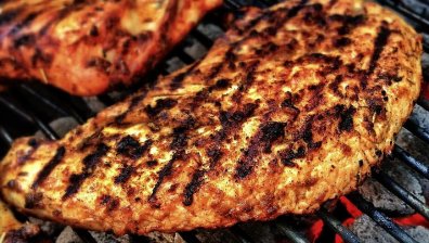 Столично заведение продава развалени пържоли