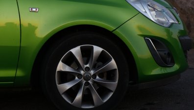 В-сегментът на коли у нас е спаднал с 10% под напора на кросоувърите