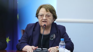 Проф. Радка Аргирова: Протестът пред НС е пълно безобразие