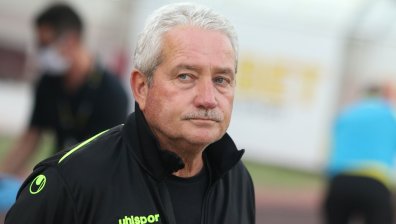 "Ботев" (Пд) се раздели с Ферарио, продаде Шопов в "Хееренвеен"