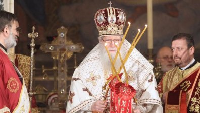 Какво е състоянието на патриарх Неофит след инцидента?