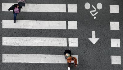 Кой е градът, където пешеходците винаги имат предимство?