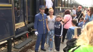 Малки и големи посрещнаха Ориент експрес в Русе