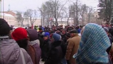Расте напрежението в украинските провинции